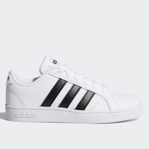 NWT White with Black Stripes Adidas Shoes